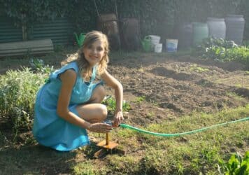 lady gardening boosts health